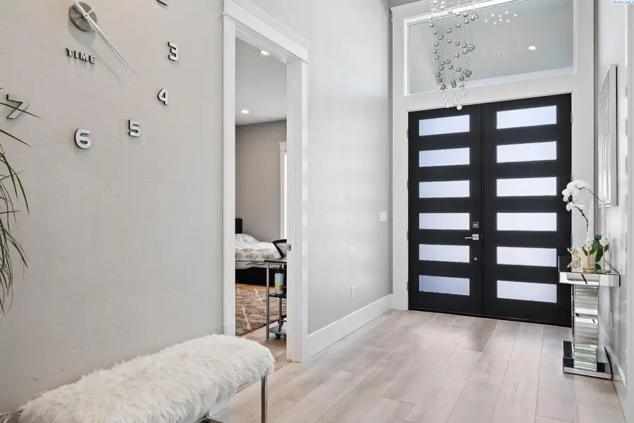 2441 Tiger Ln, Richland, WA 99352 - Image #2