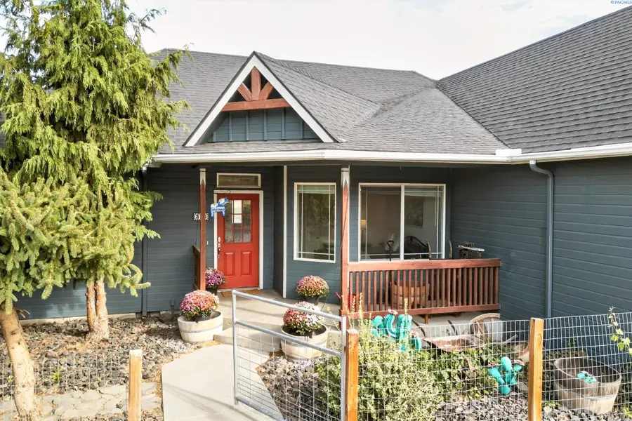 315 Wells Gap Rd, Prosser, WA 99350 - Image #2