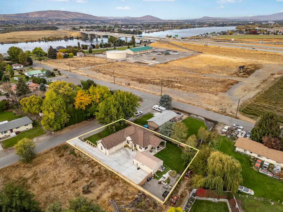 10909 Shady Lane, Pasco, WA 99301 - Image #2