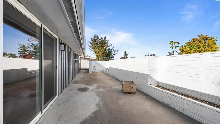 2521 W Entiat Ave, Kennewick, WA 99336 - Image #3