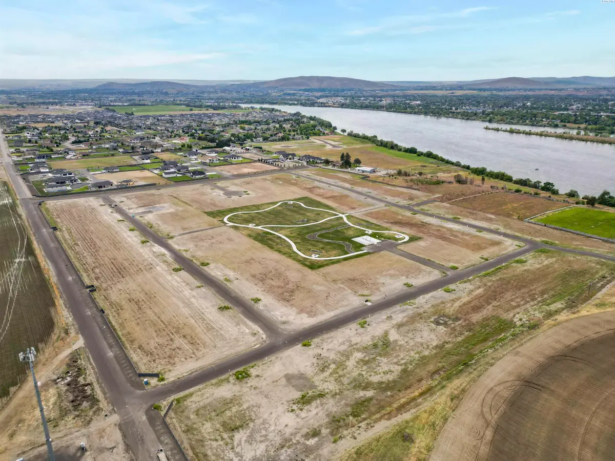 8402 Axil Lane, Pasco, WA 99301 - #1