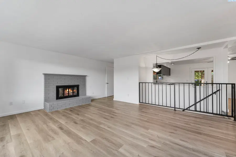 114 E 36th, Kennewick, WA 99337 - Image #3