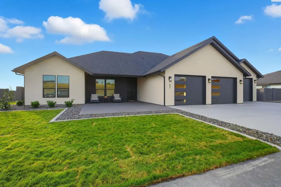 57 Columbia Bluff Ln, Pasco, WA 99301 - Image #2
