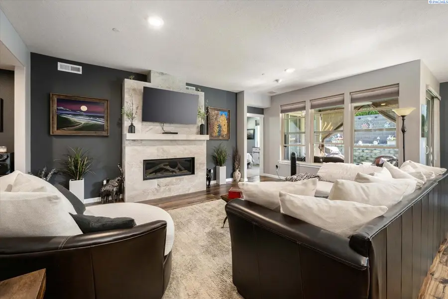 4356 Corvina St, Richland, WA 99352 - Image #2