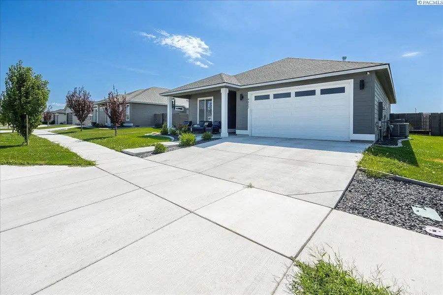 4827 Village View St, Richland, WA 99352 - Image #2