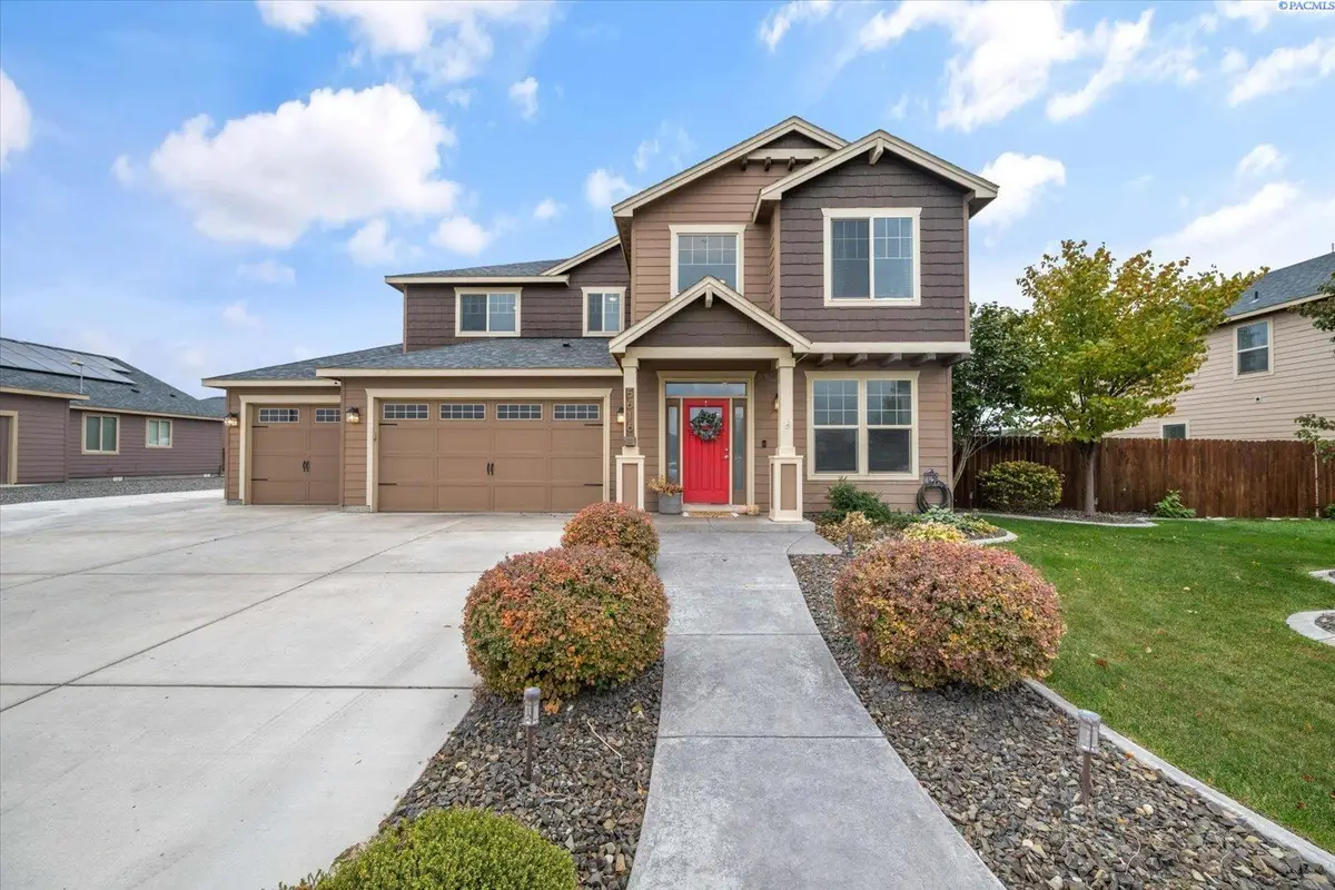 5616 Sacramento Dr, Pasco, WA 99301 - #1