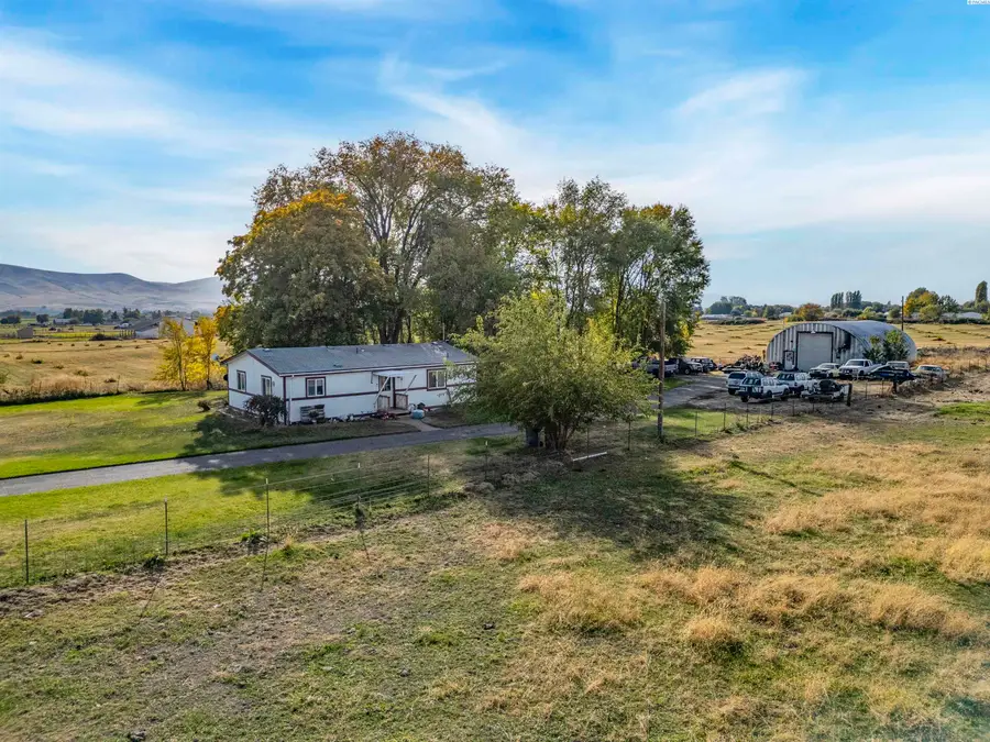 7702 N Griffin Road, Prosser, WA 99350 - Image #3