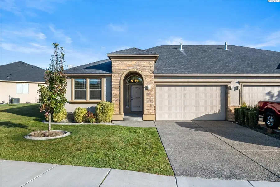 2818 Tuscanna Dr, Richland, WA 99354 - Image #3