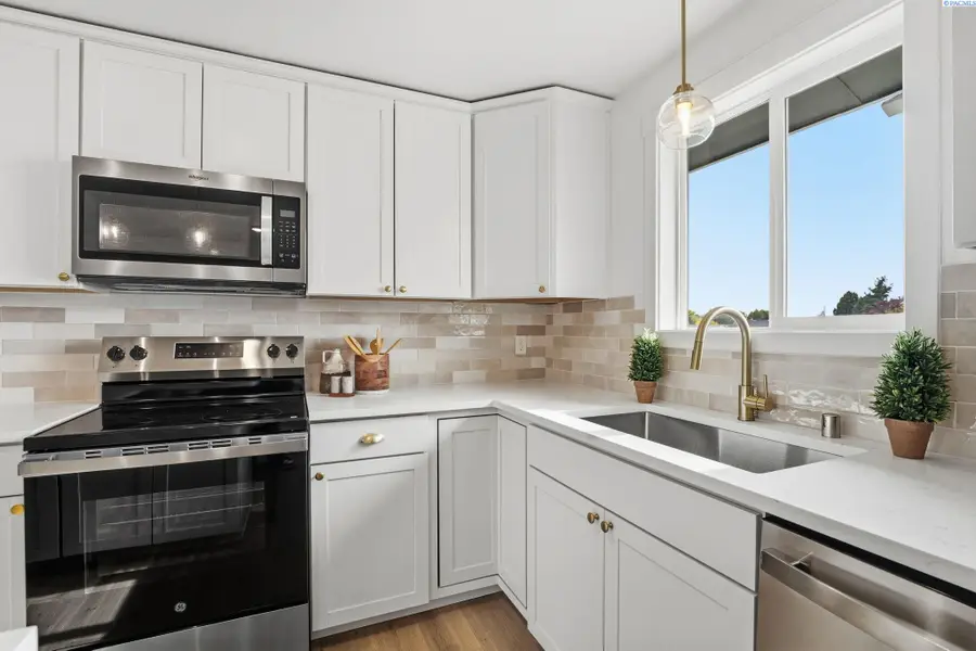 3908 W Henry, Pasco, WA 99301 - Image #3