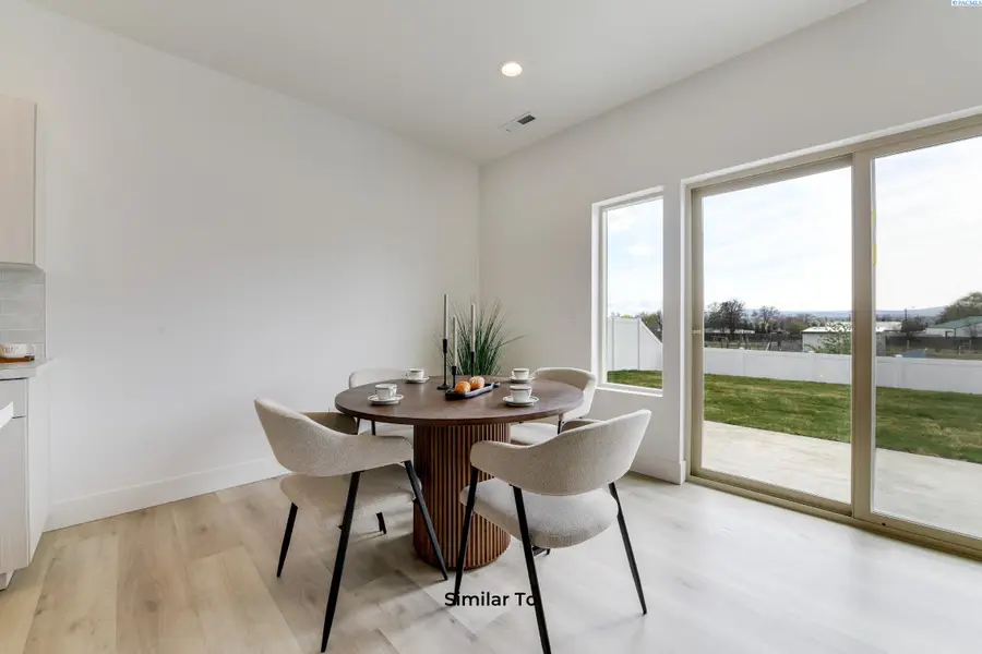 302 Kraus Ct, West Richland, WA 99353 - Image #3