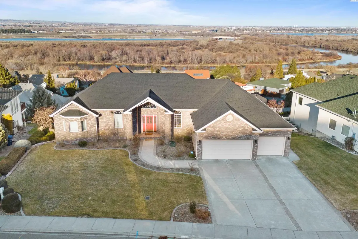 312 Rockwood Drive, Richland, WA 99352 - Image #1