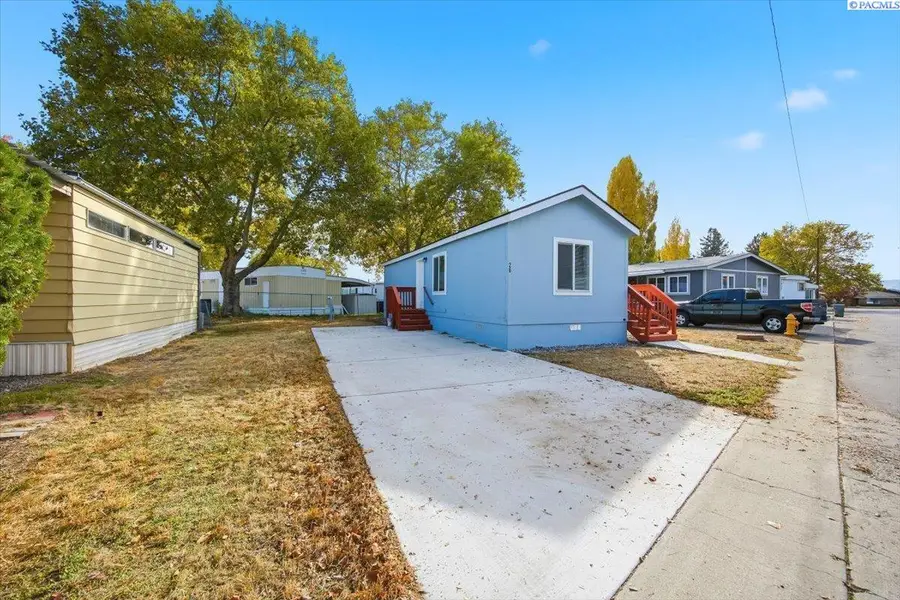 26 Log Lane, Richland, WA 99354 - Image #3