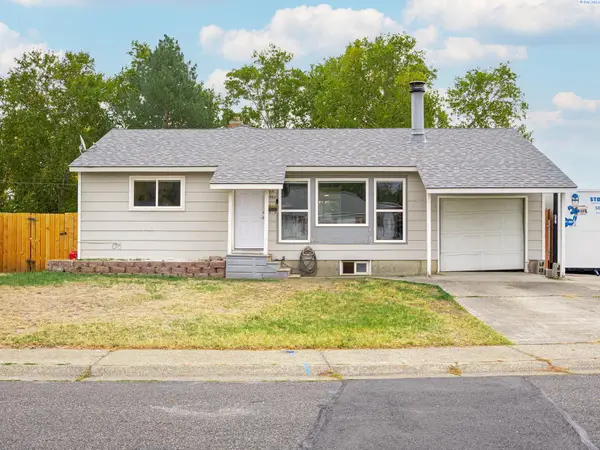 1912 Hood Ave, Richland, WA 99354-2232