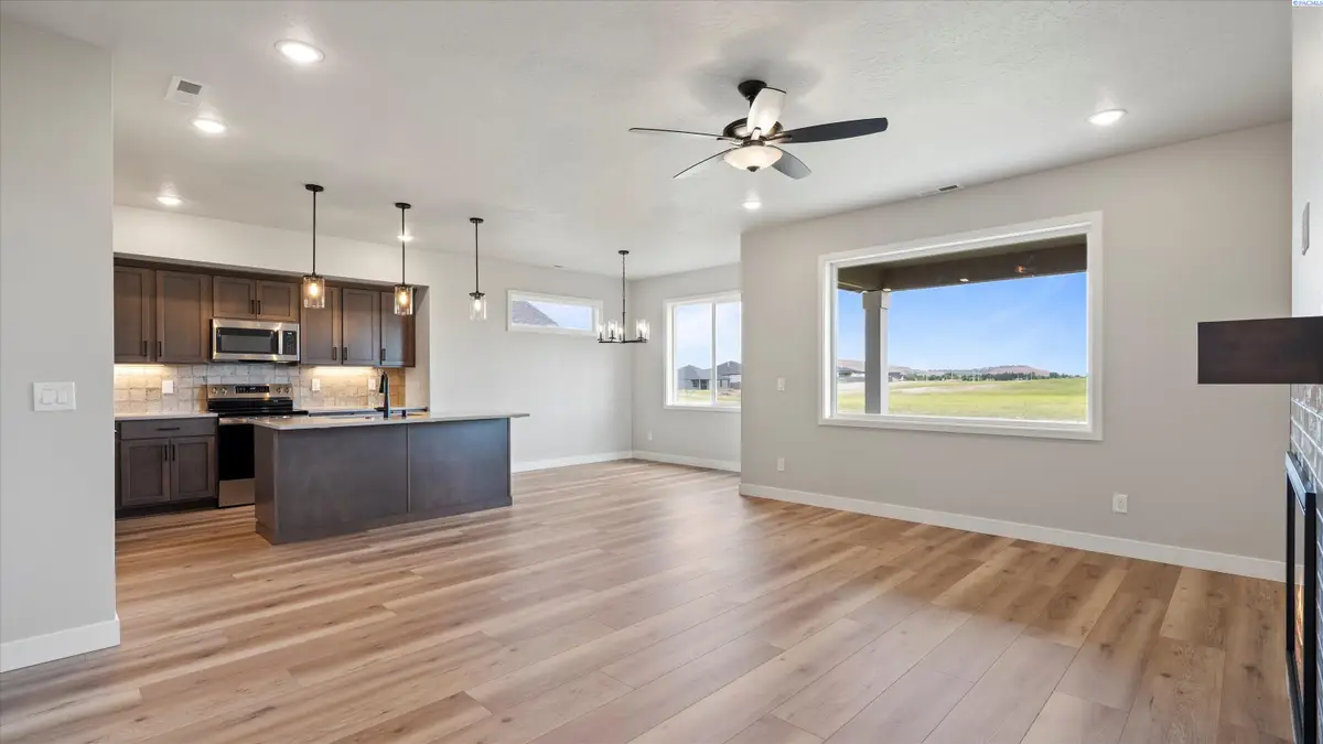 2956 Tarragon Avenue, Richland, WA 99352 - Image #1