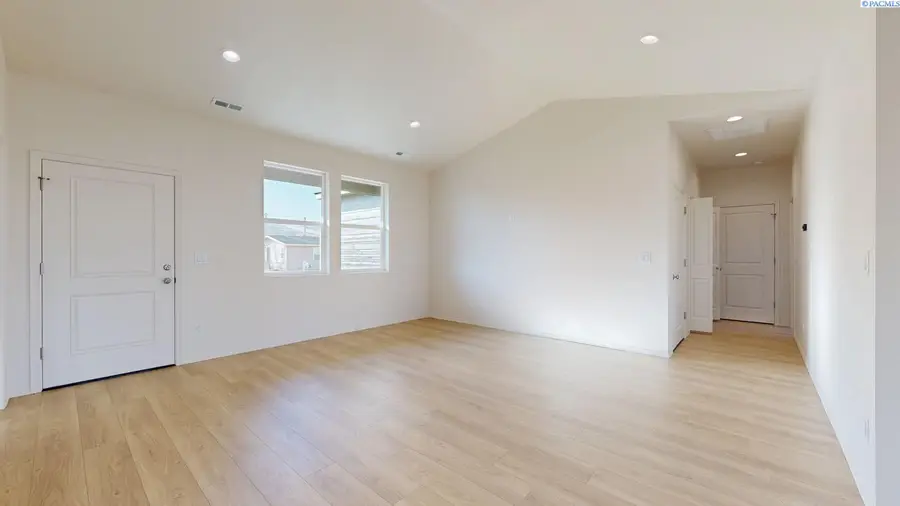 5604 Echo Street, West Richland, WA 99353 - Image #3