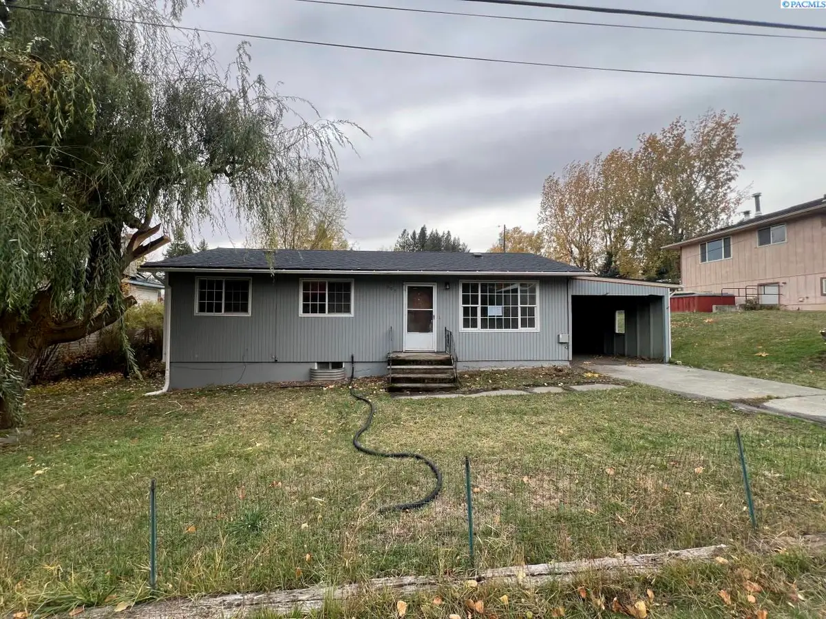 905 W Adams Street, Garfield, WA 99130 - #1
