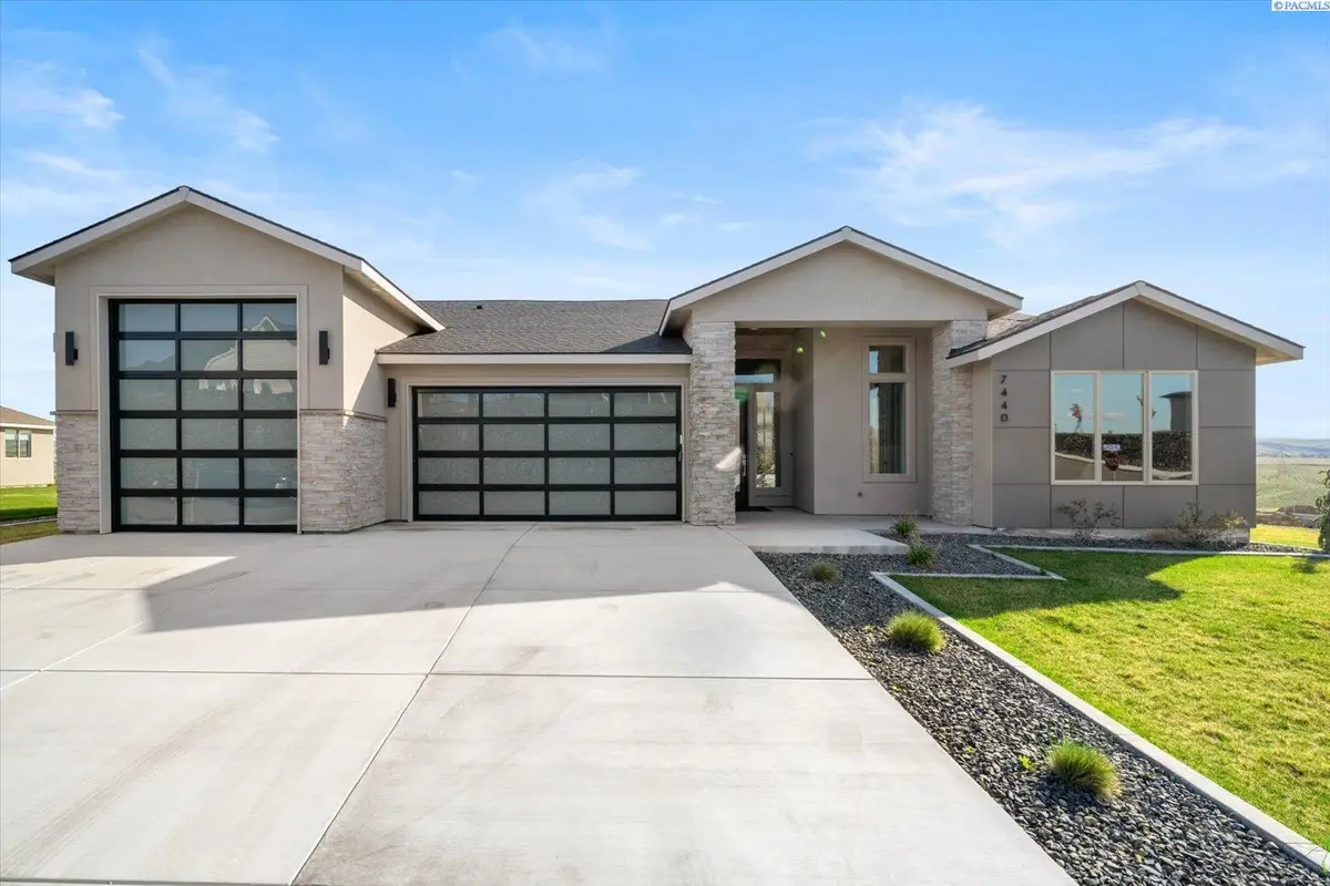 7440 W 22nd Place, Kennewick, WA 99337 - #1