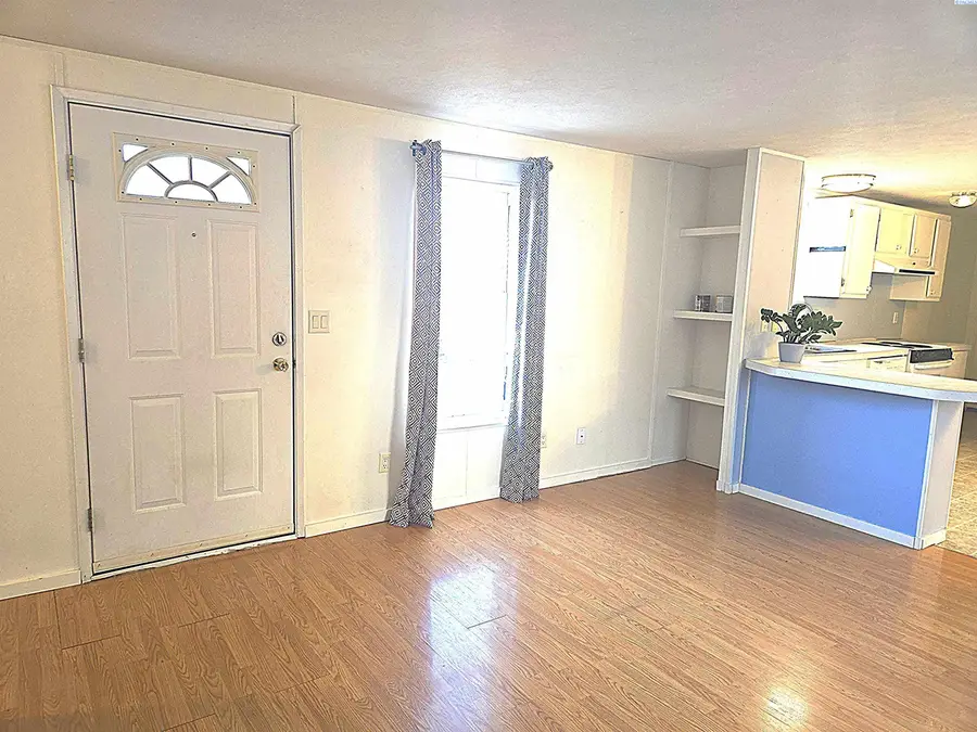 260 NW Golden Hills #54 #54, Pullman, WA 99163-1063 - Image #3