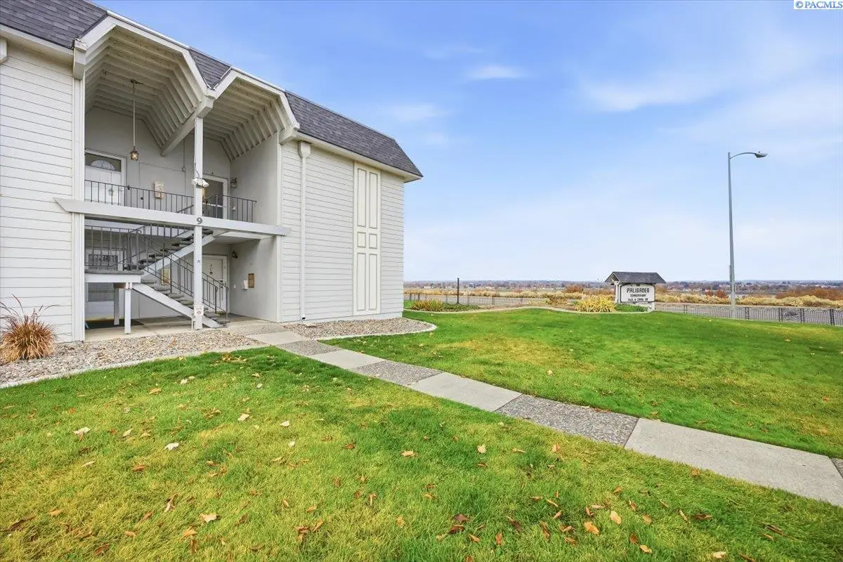 2401 W Canal D9 #9-D, Kennewick, WA 99336 - Image #1
