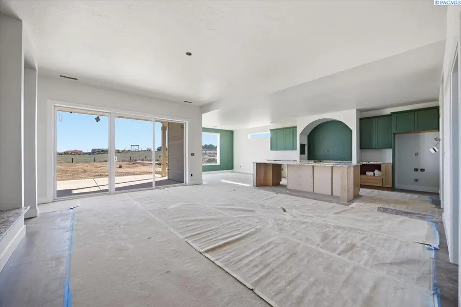 29183 Mammoth Dr, Kennewick, WA 99338 - #3