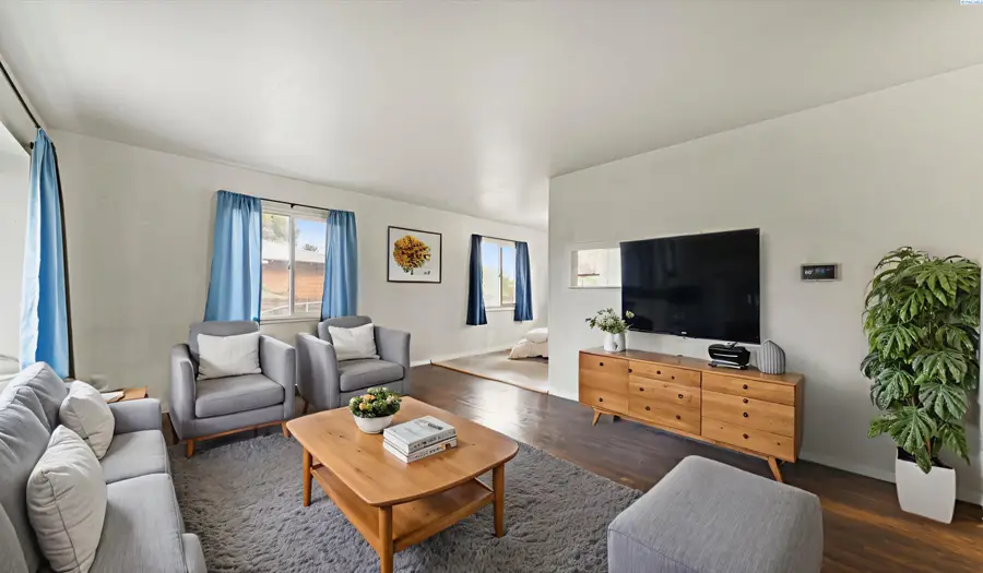 1613 S Fruitland, Kennewick, WA 99337 - Image #3