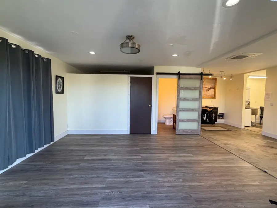 207 S Clark Ave, Lacrosse, WA 99143 - Image #3