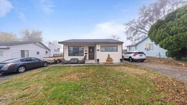 2021 W 4th Ave, Kennewick, WA 99336