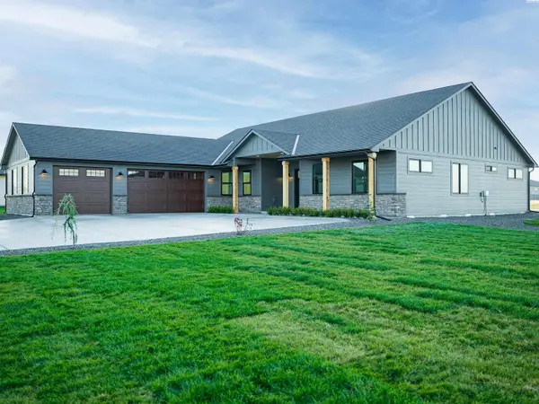 7204 Ambrosia Street, Kennewick, WA 99338