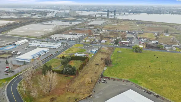 1526 E 3rd Ave, Kennewick, WA 