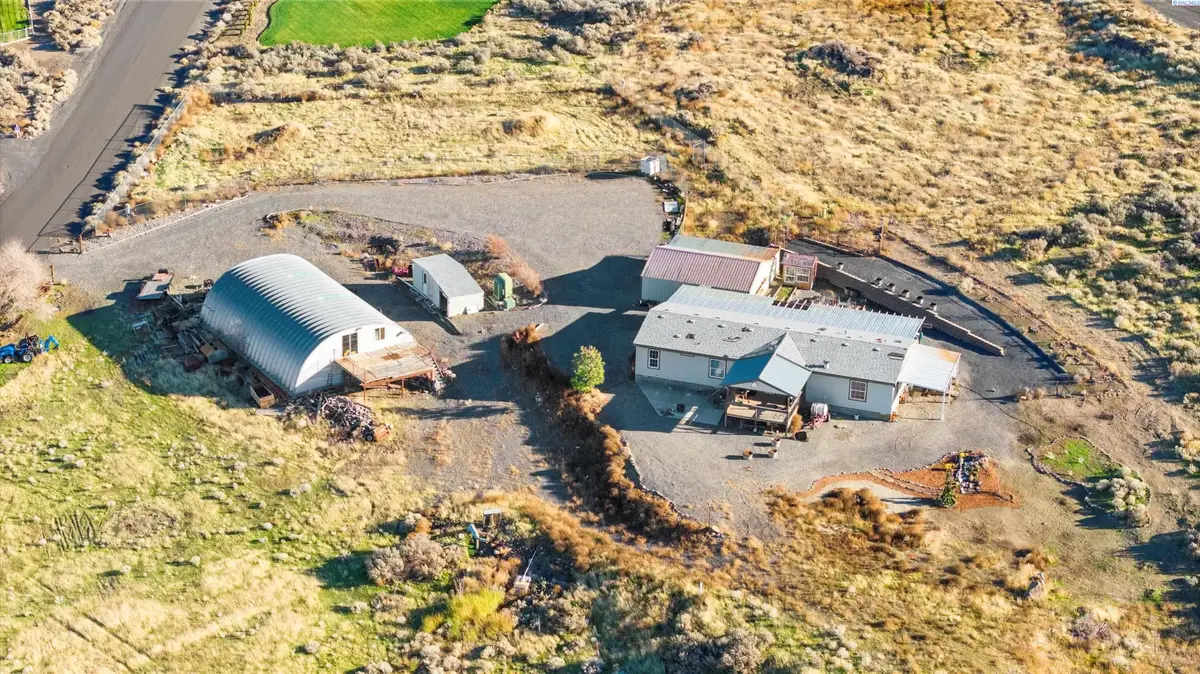 67710 N Lob Lane, Benton City, WA 99320 - Image #1