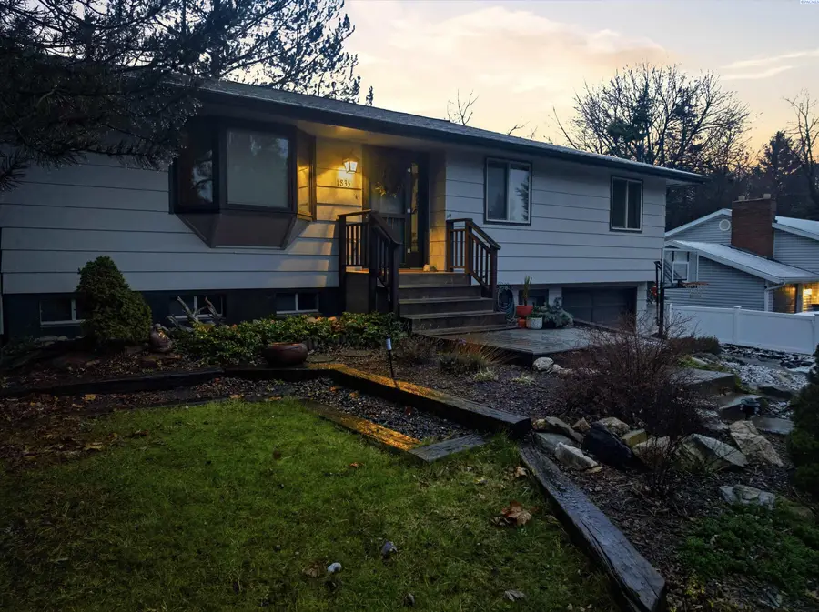 1835 NW Turner Dr, Pullman, WA 99163 - Image #3