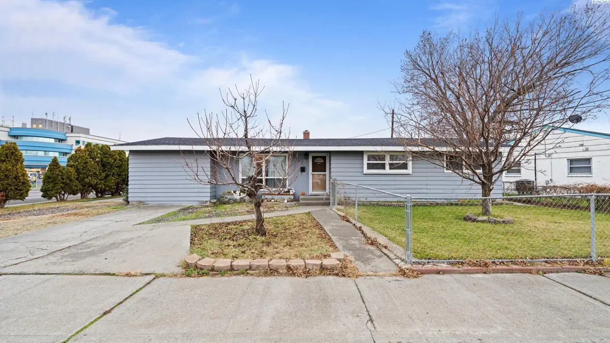 1001 S Benton Street, Kennewick, WA 99336 - Image #1