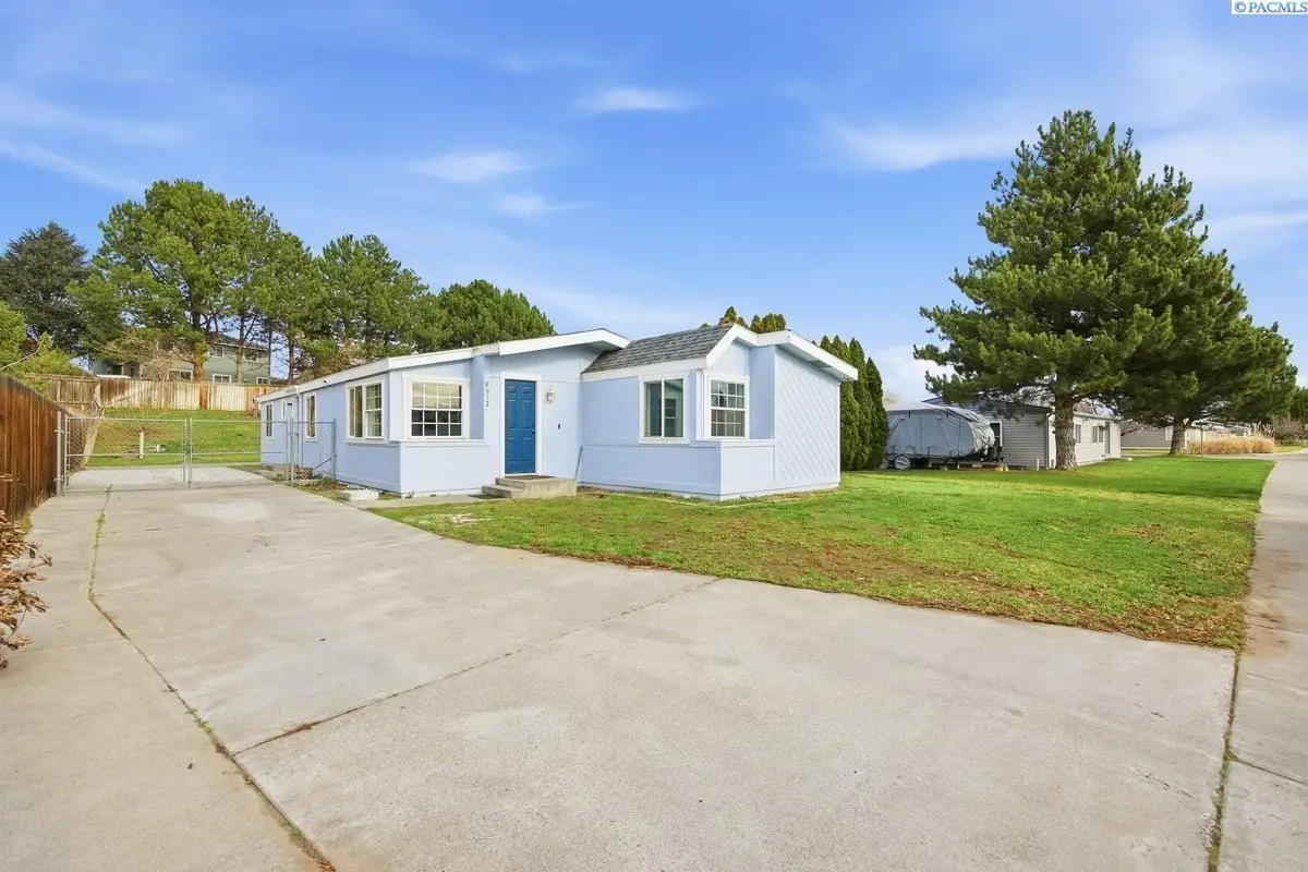 8612 W Arrowhead, Kennewick, WA 99336 - Image #1