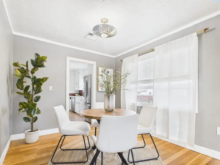 1108 Torbett St, Richland, WA 99354 - Image #3