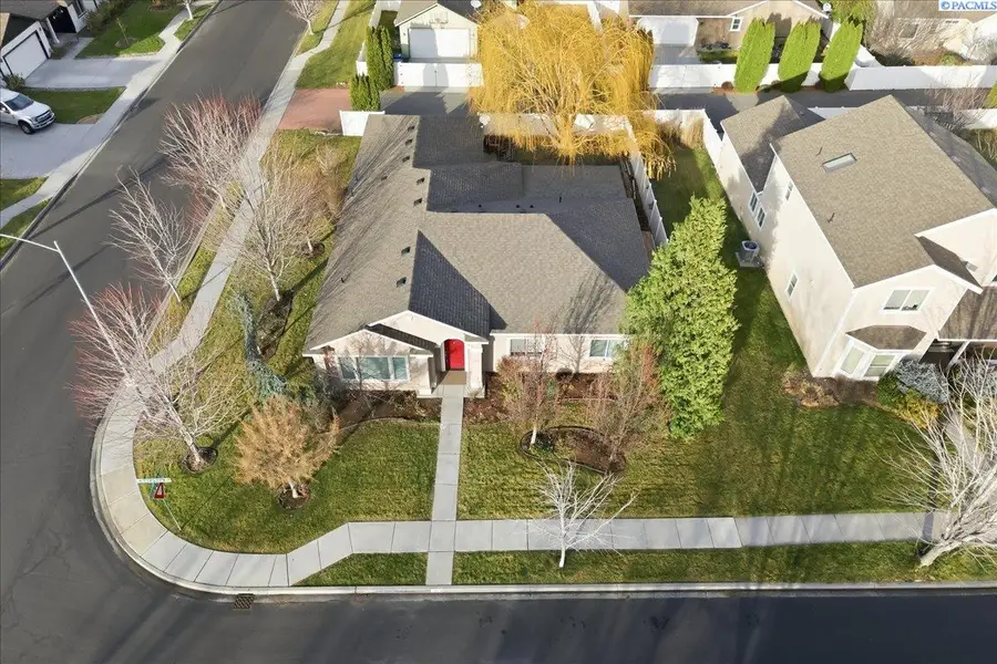 506 Cherokee St, Richland, WA 99352 - Image #2