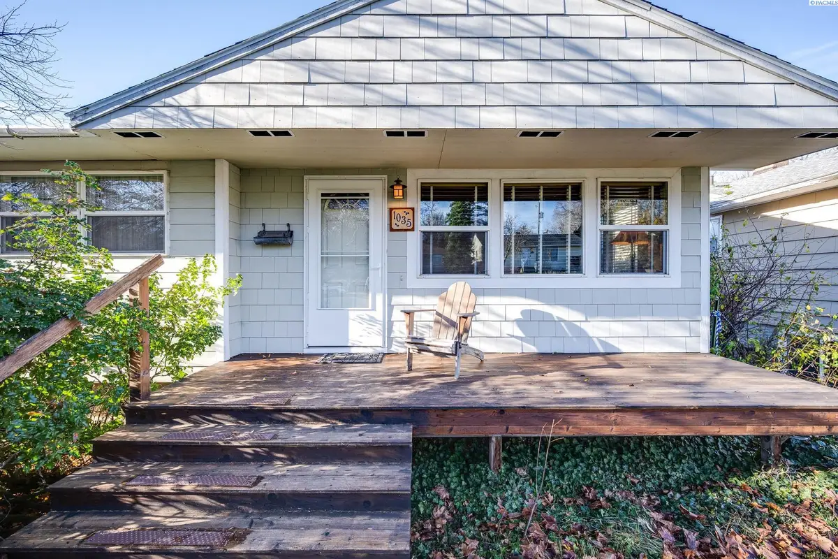 1035 NW Clifford St, Pullman, WA 99163 - Image #1