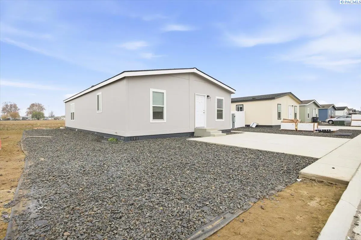 2681 E Edison Ave #31, Sunnyside, WA 98944 - Image #1