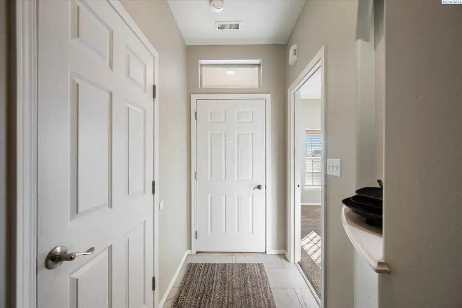 9911 Mia Lane, Pasco, WA 99301 - Image #2