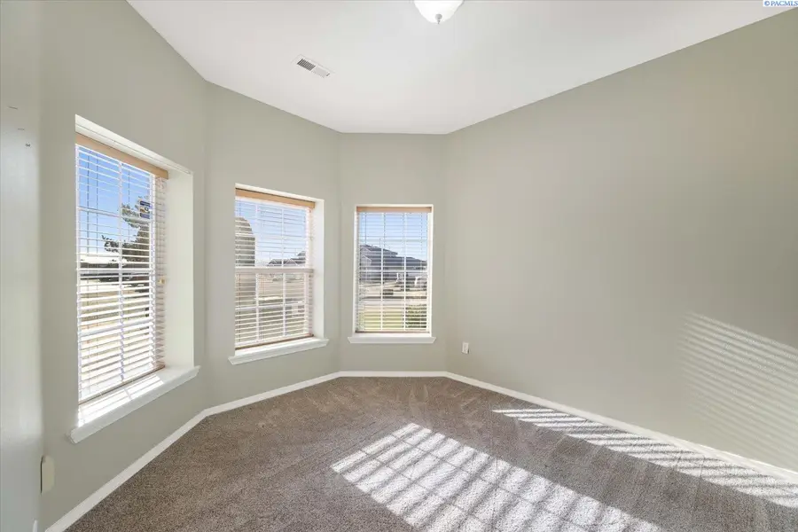 9911 Mia Lane, Pasco, WA 99301 - Image #3