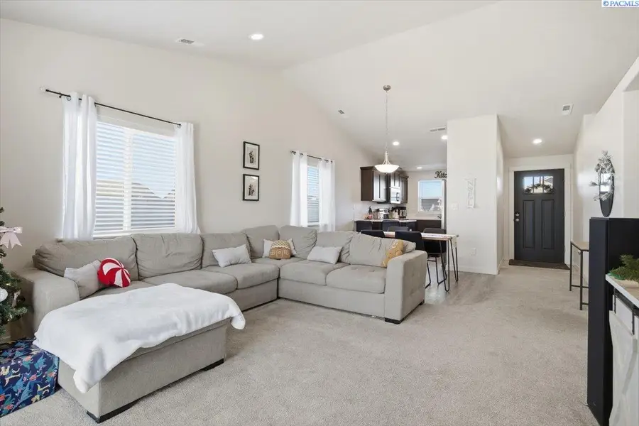 6306 Berea Ln, Pasco, WA 99301 - Image #3