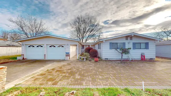 822 SE 12th Street, College Place, WA 99324