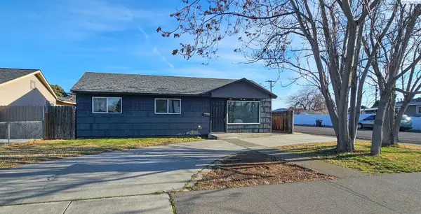 1403 N 16th Avenue, Pasco, WA 99301