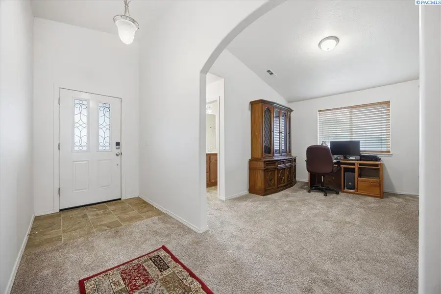 5001 Antioch Dr., Pasco, WA 99301 - Image #3