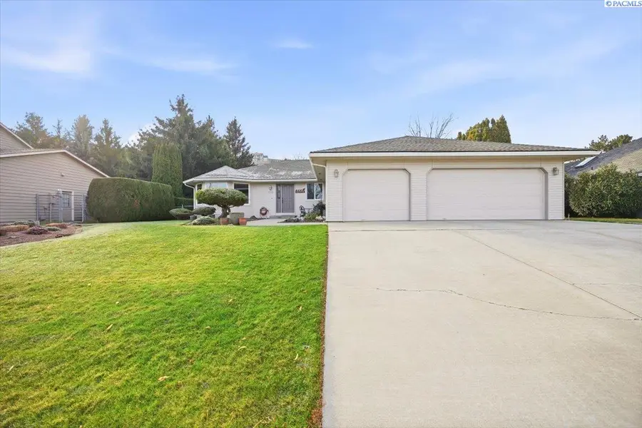 7215 W 15th Ave, Kennewick, WA 99338 - Image #2