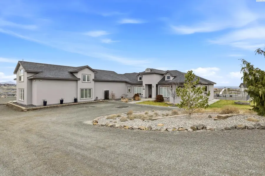 108133 E 217 Pr Se, Kennewick, WA 99338 - Image #2