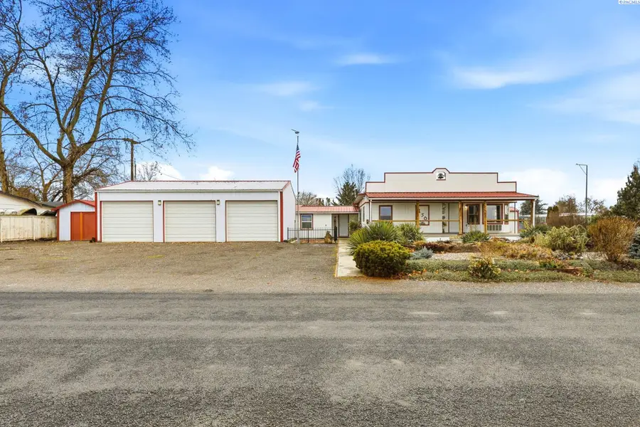 150 S Verbena Street, Kennewick, WA 99337 - Image #2