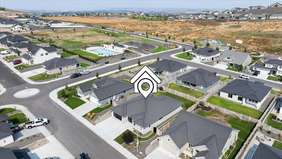 552 Lazio Way, Richland, WA 99352 - Image #2