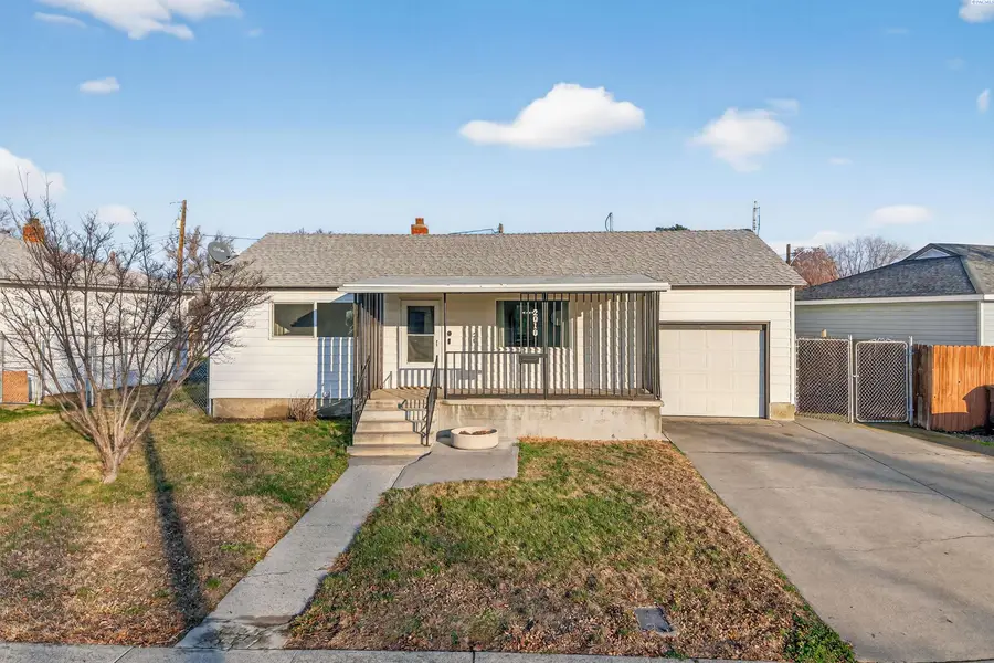 2018 Blue Ave, Richland, WA 99354 - Image #2