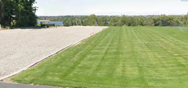 KNA W Yellowstone Ave, Kennewick, WA 99336