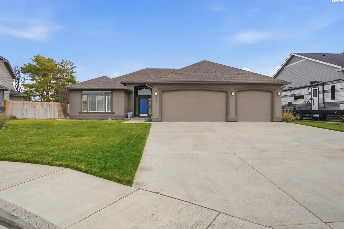 177 Mata Rd, Richland, WA 99352 - Image #1